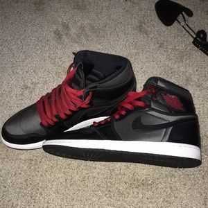 NIKE Air Jordan High Top size 10
